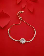 Get Unique Variety of Bracelet Design for Girls at Affordable Cost.