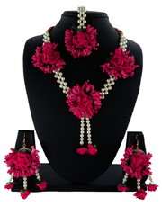 Check out Exclusive Flower Jewellery for Haldi Online.